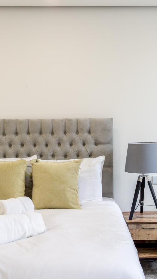 에든버러 Refurbished Studio Next To The Royal Mile 아파트 외부 사진